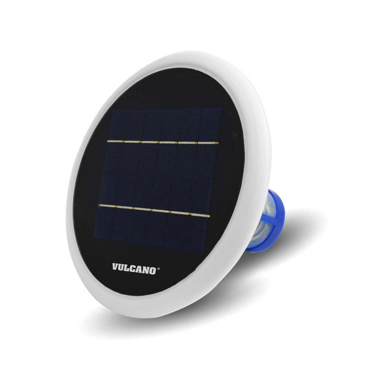 Ionizador solar flotante Vulcano con panel negro y borde blanco, diseñado para piscinas.