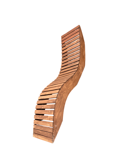 Reposera Curva de Madera Natural Tratada