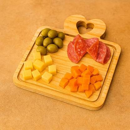 Pack de 10 Tablas de Picoteo Corazón 22x21 cm